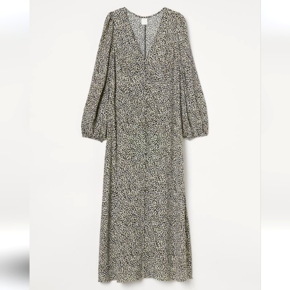 H & M Puff Sleeved Dress - Picture 4 of 5